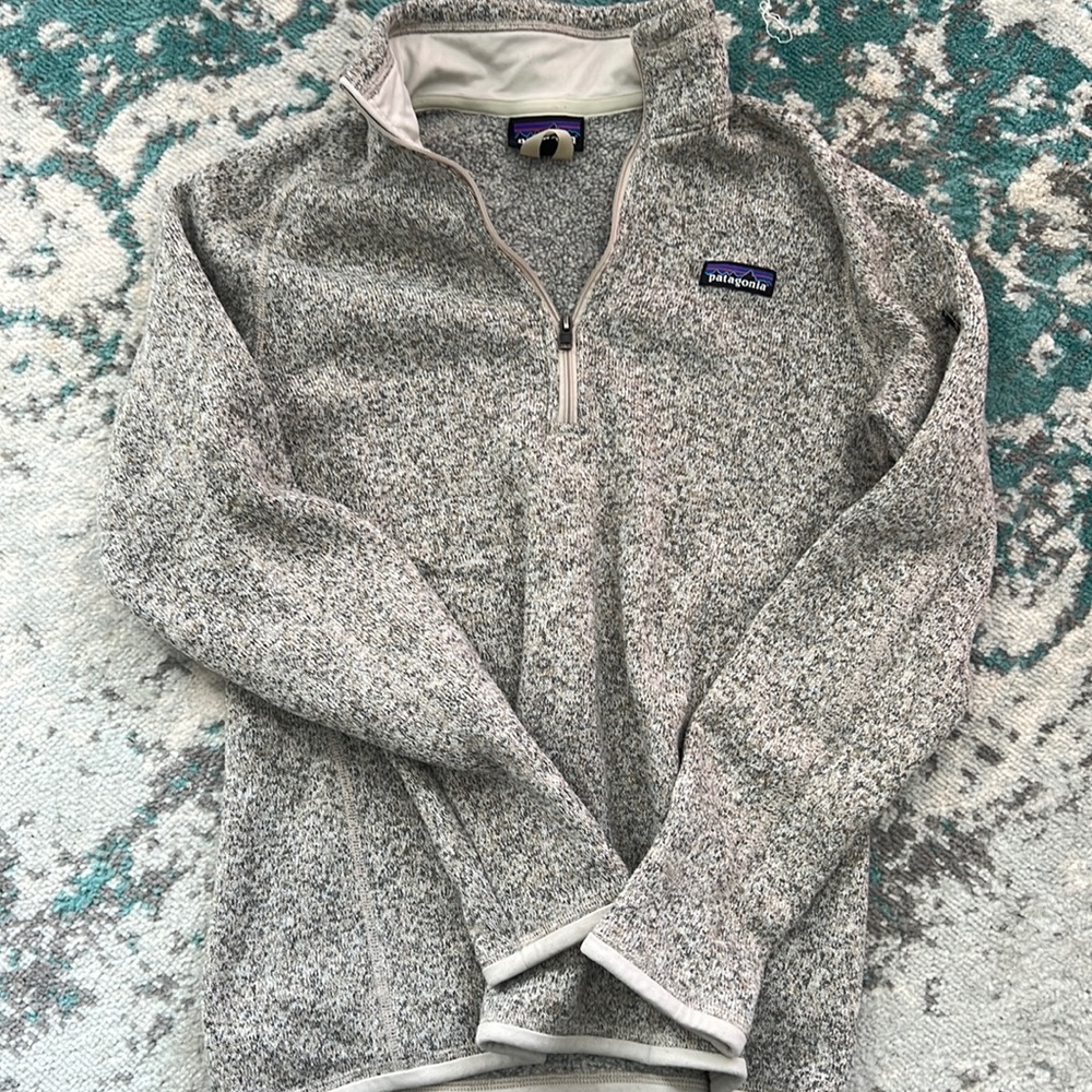 Patagonia Woman’s Quarter Zip